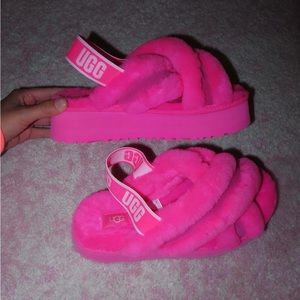 UGG Slippers Size 8 Brand New